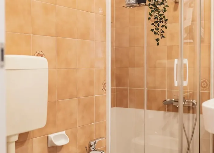 Casa Zoe 2 * Πάρμα